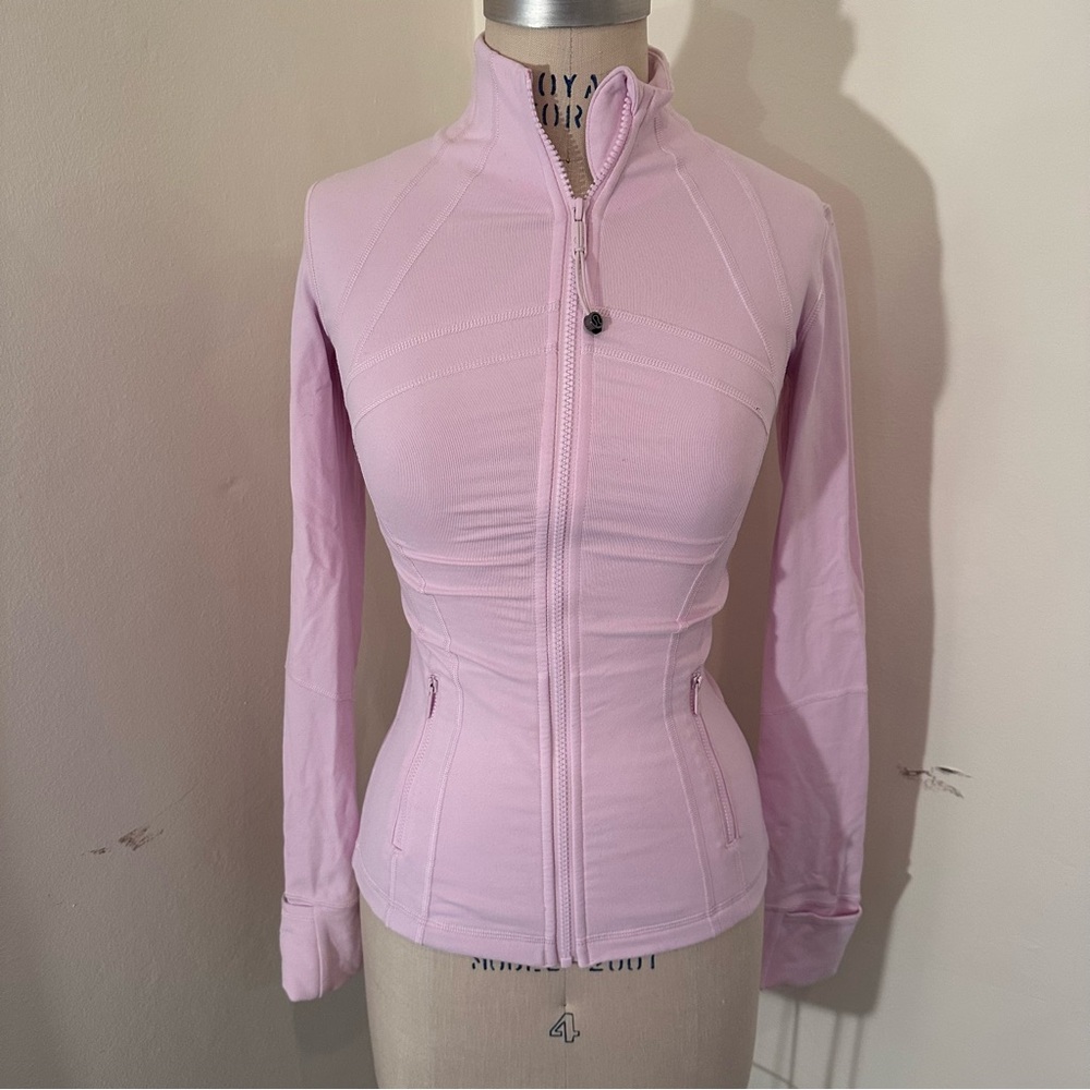 Used Define Jacket
Nulu